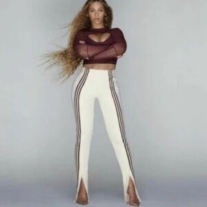 Ivy Park x Adidas Front Snap Pants X Small Ercu Maroon